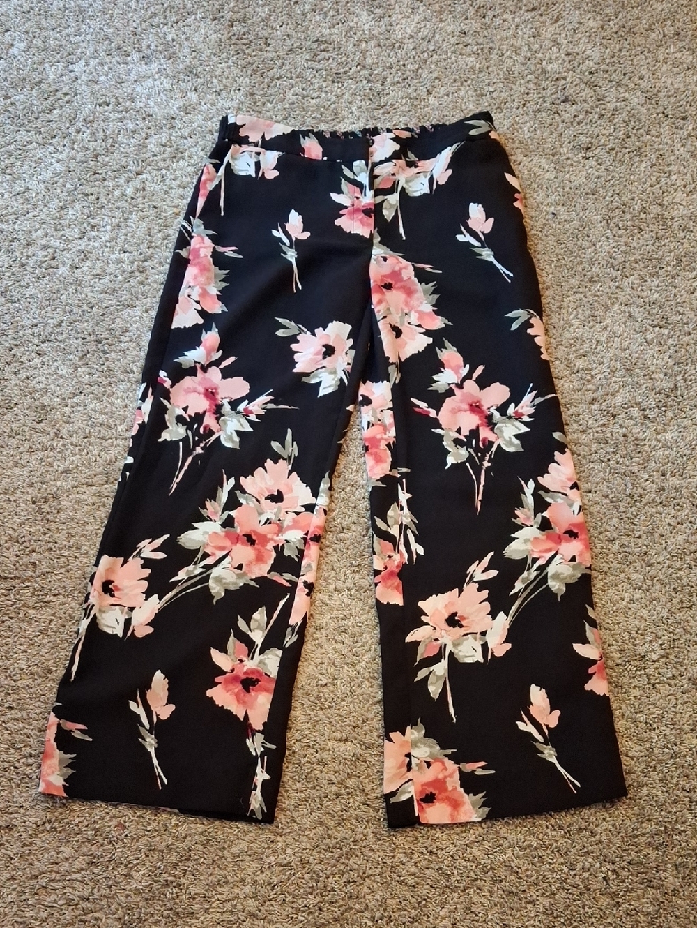 White House Black Market Black Wide-Leg Pants with Pink Floral Print